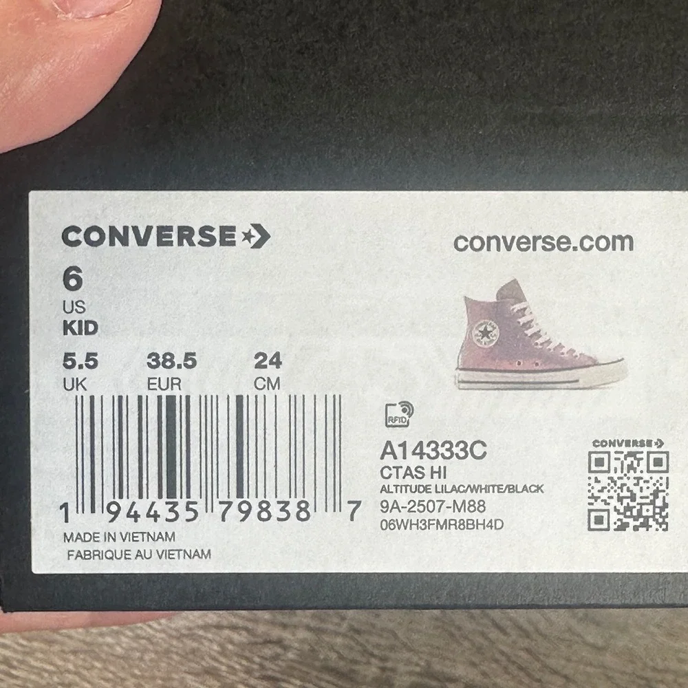 Converse Chuck Taylor All Star Sneakers Kids 6 Altitude Lilac Glitter High NEW